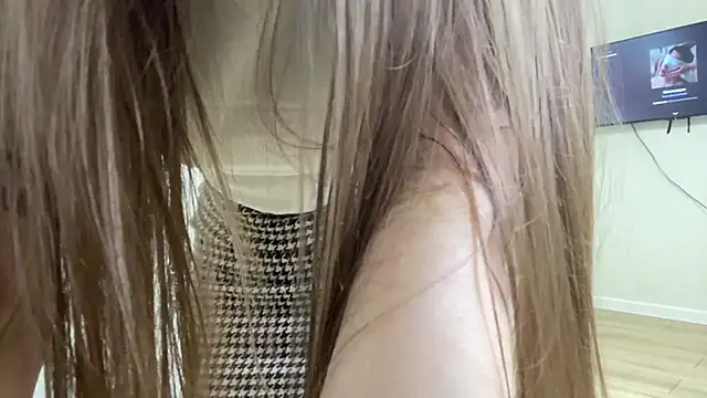 Liabae online show from April 8, 3:57 pm