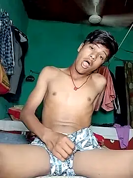 Snapshot of pandey_ji_ka_beta_hu chatting on April 14, 11:10 pm pandey ji ka beta hu online show from April 14, 11:10 pm