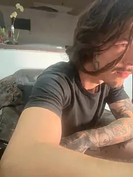 luckydick333 online show from April 22, 2:18 am