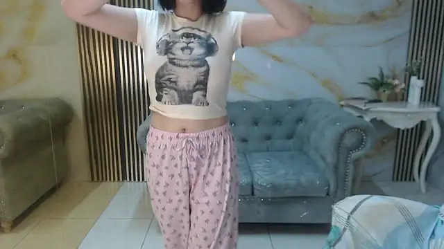bonnie 1s online show from March 23, 12:49 pm
