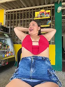 Naughty-Samanta- online show from June 17, 1:43 pm