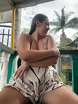 Naughty-Samanta- online show from July 14, 1:39 pm