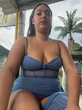 Naughty-Samanta- online show from August 4, 5:17 pm