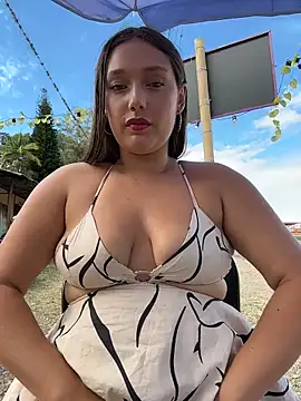 Naughty-Samanta- online show from May 18, 1:38 pm