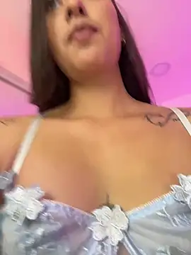 AliciaRoux online show from May 24, 7:25 pm