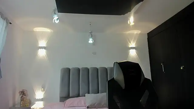 JeanneWilliams online show from May 16, 12:48 pm