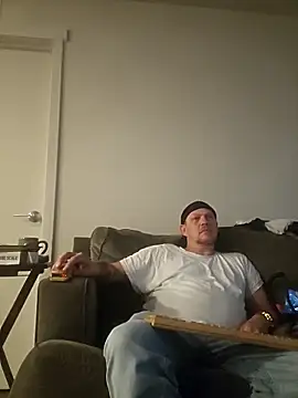 yourMasterisBored online show from March 18, 1:46 pm