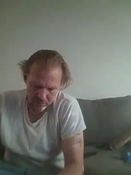 yourMasterisBored online show from March 28, 2:29 pm