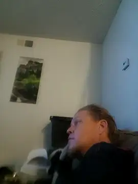 yourMasterisBored online show from June 25, 5:12 am