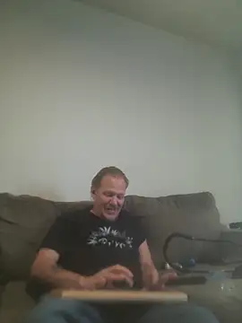 yourMasterisBored online show from April 2, 2:02 pm