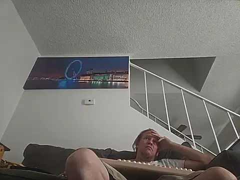 yourMasterisBored online show from July 28, 3:21 pm