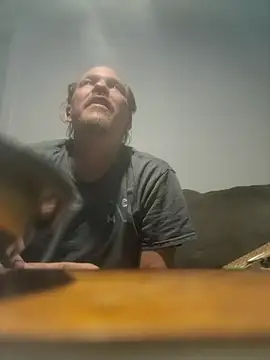 yourMasterisBored online show from March 30, 2:46 am