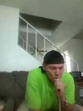 yourMasterisBored online show from June 19, 11:31 pm