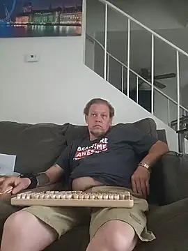 yourMasterisBored online show from July 17, 2:47 pm