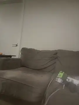 yourMasterisBored online show from April 15, 2:39 am