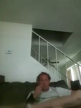 yourMasterisBored online show from June 21, 1:22 am
