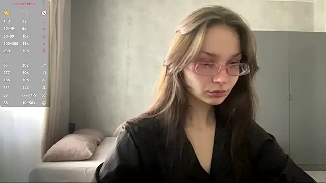 Rose Nora online show from May 16, 3:38 am