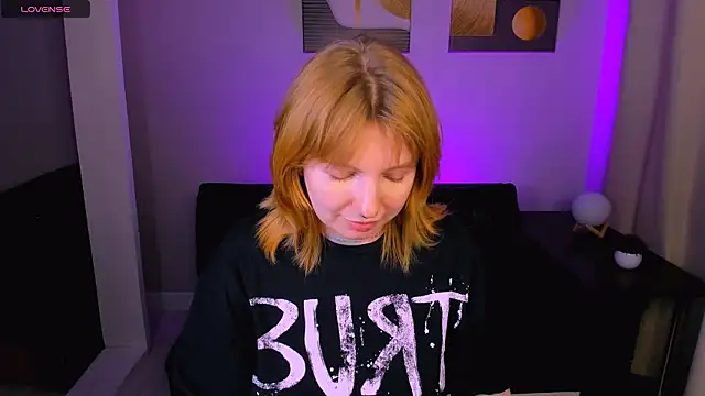 susie miu online show from June 20, 9:42 pm