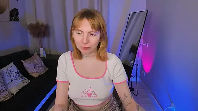 susie miu online show from April 1, 6:04 am