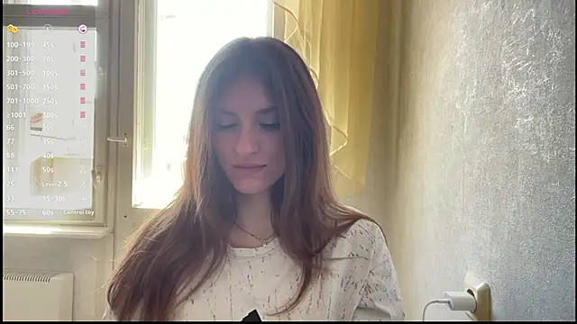 Moonstarisrares online show from June 18, 8:02 am