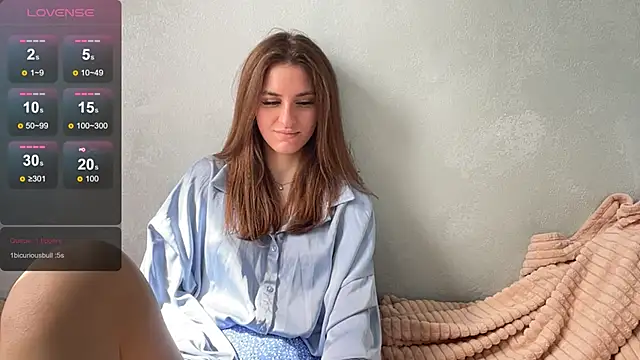 Moonstarisrares online show from May 3, 10:20 am