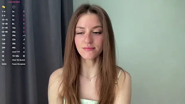 Moonstarisrares online show from June 6, 8:19 am