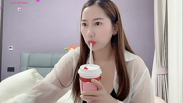 Snapshot of yao-yao-8726 chatting on March 24, 5:07 am yao-yao-8726 online show from March 24, 5:07 am