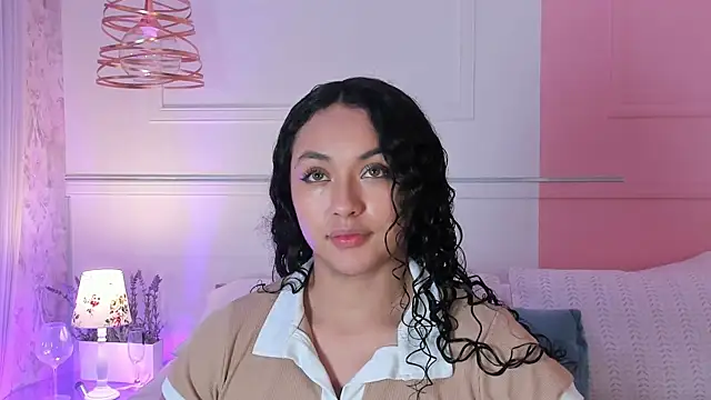 Snapshot of Arhii_khay chatting on June 18, 11:59 am Arhii khay online show from June 18, 11:59 am