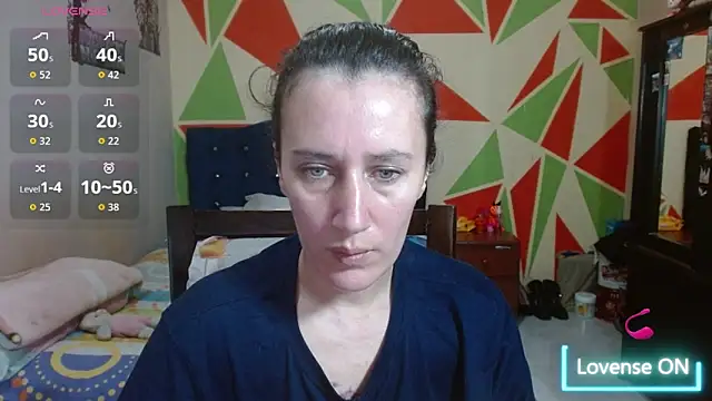 Snapshot of Mariam_wish chatting on May 26, 4:27 pm Mariam wish online show from May 26, 4:27 pm