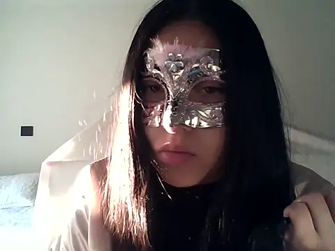 little kiten online show from March 13, 10:48 pm