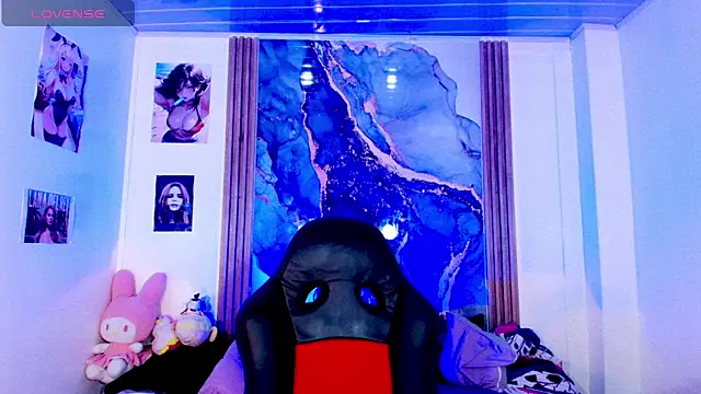blonde queen- online show from May 30, 7:41 pm
