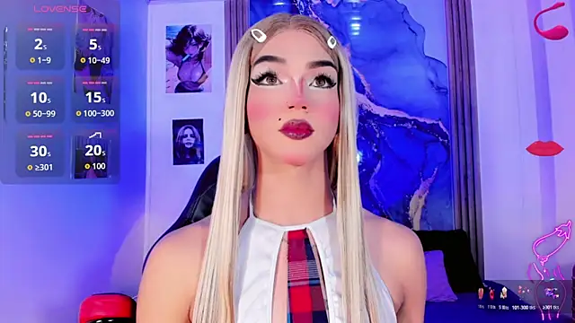 blonde queen- online show from June 29, 7:24 pm