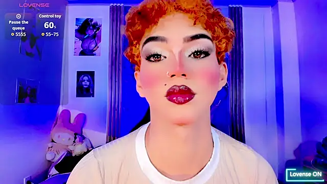 blonde queen- online show from June 4, 7:29 pm