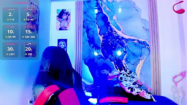 blonde queen- online show from May 27, 7:21 pm
