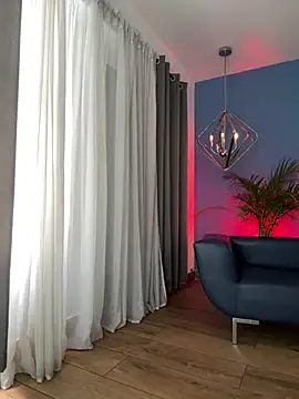 Liana Fem  online show from July 18, 2:25 pm