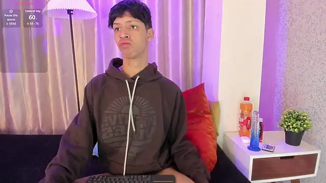 Ethan qop online show from April 11, 11:36 am