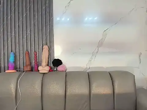 Aslii Smith online show from March 27, 8:43 pm