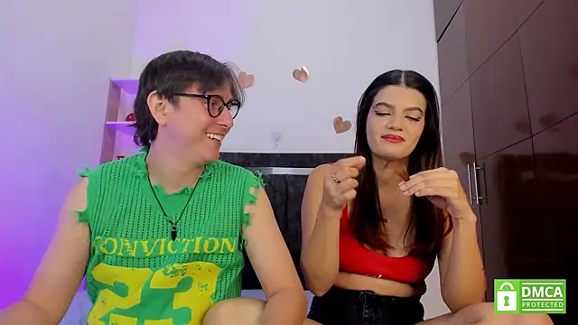 Mariana and Ronny online show from July 12, 8:31 pm