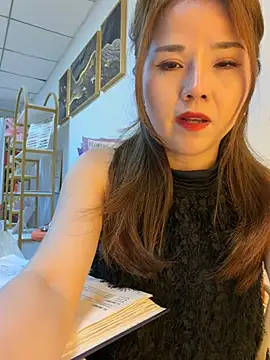 Xiaoxiao-y online show from March 30, 11:11 am