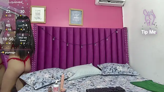 lindaa022 online show from April 8, 2:35 am