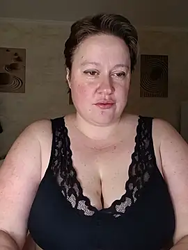 Snapshot of Alex_Goddess_ chatting on June 24, 1:48 am Alex Goddess online show from June 24, 1:48 am