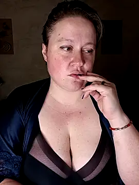 Snapshot of Alex_Goddess_ chatting on June 11, 2:53 am Alex Goddess online show from June 11, 2:53 am