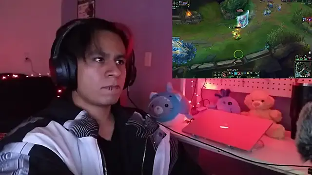 Snapshot of NatryDark chatting on March 15, 12:50 am NatryDark online show from March 15, 12:50 am