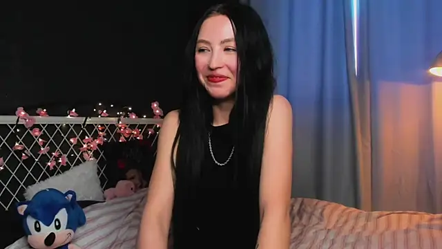 Snapshot of lizaa_breeze chatting on June 5, 4:13 pm lizaa breeze online show from June 5, 4:13 pm