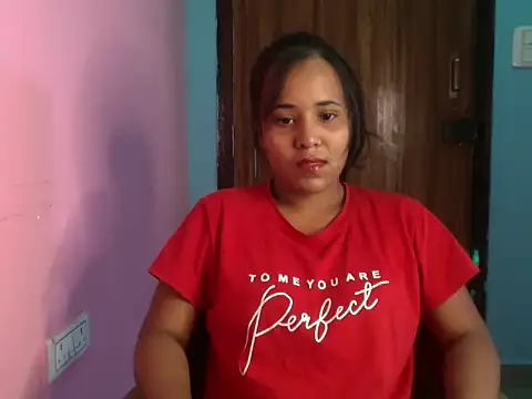 Snapshot of ezabela_ chatting on March 15, 6:42 am ezabela online show from March 15, 6:42 am