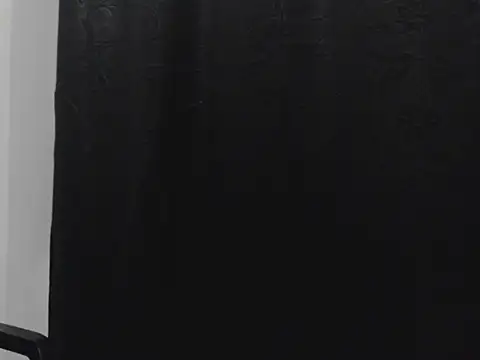 Snapshot of JoanShmith chatting on May 30, 4:52 am JoanShmith online show from May 30, 4:52 am