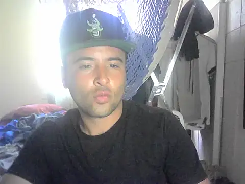 Snapshot of Relk130p chatting on May 29, 5:30 pm Relk130p online show from May 29, 5:30 pm