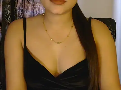Snapshot of Tanisha_cute chatting on April 22, 7:04 am Tanisha cute online show from April 22, 7:04 am