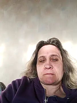 KatieLove133 online show from April 25, 4:04 pm