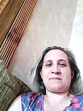 Snapshot of KatieLove133 chatting on July 6, 3:25 pm KatieLove133 online show from July 6, 3:25 pm